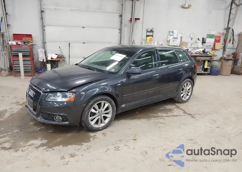 2011 Audi A3 2.0 Tdi Premium из США, поврежденный, VIN WAUBJAFM0BA100177
